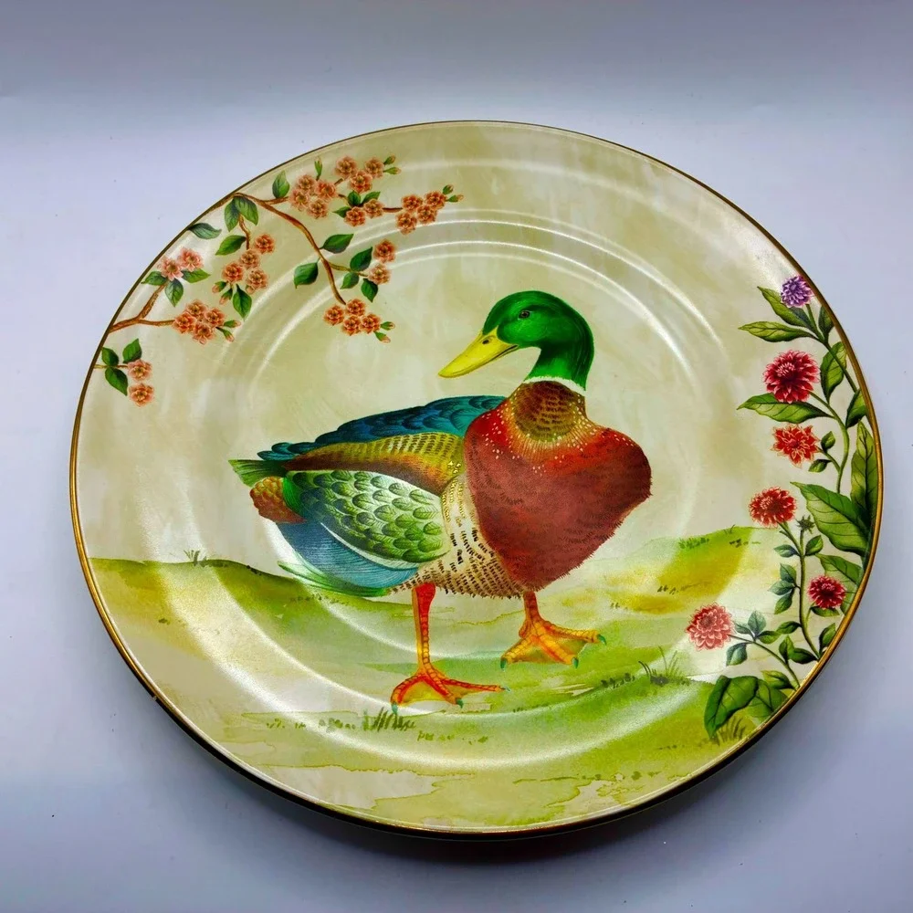 Pottery Barn Botanical Harvest 8.5